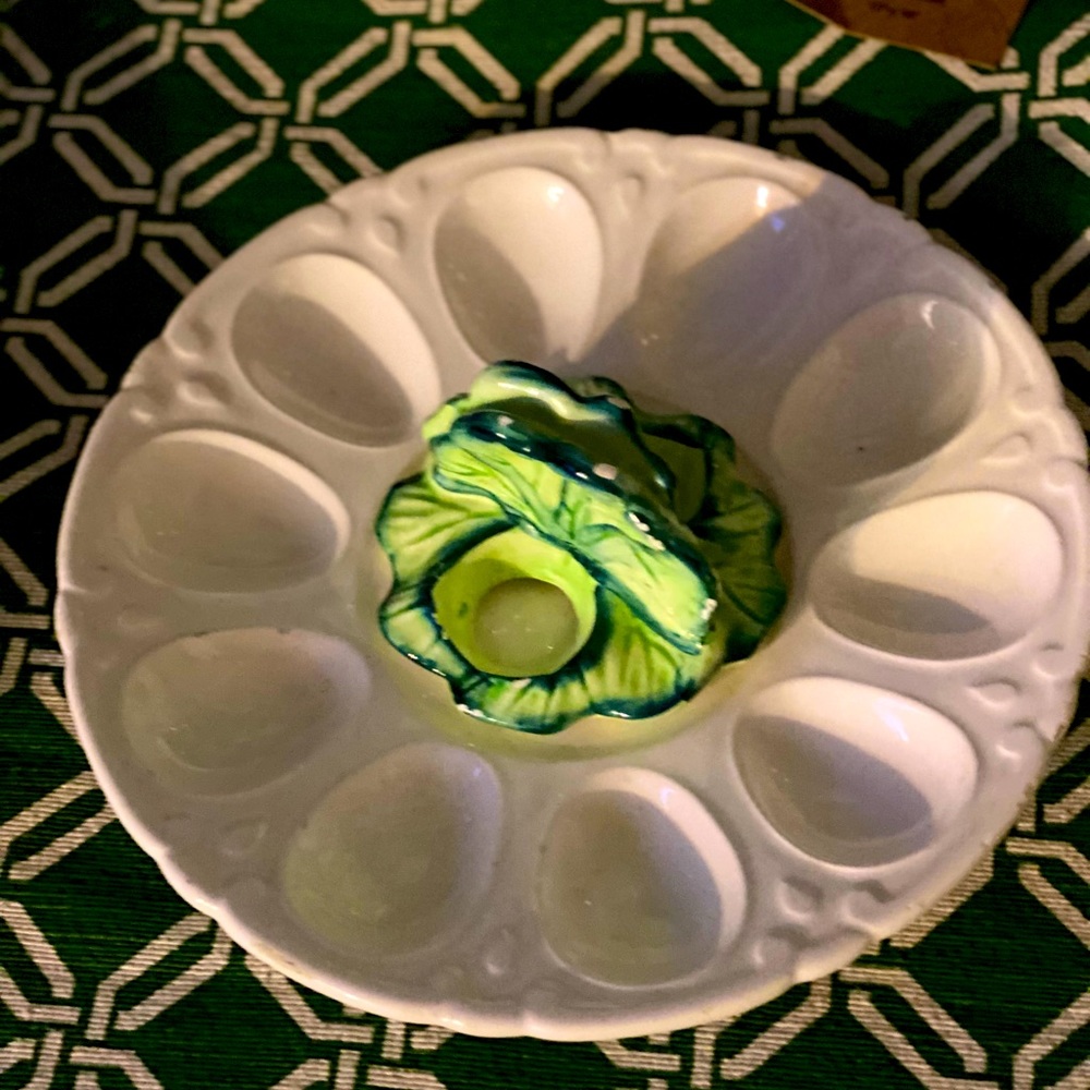 Deviled egg server